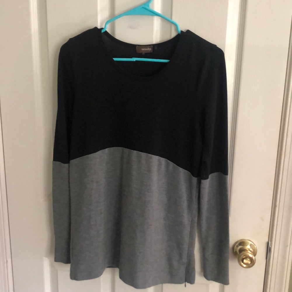 Crosby Gray & Black Sweater Small